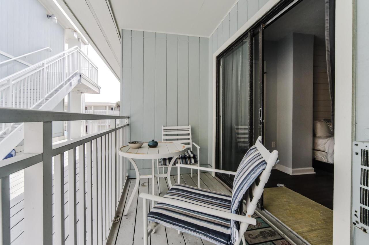 Coastal Life 206 - A 2Nd Floor Studio With 2 Single Beds New Smyrna Beach Kültér fotó
